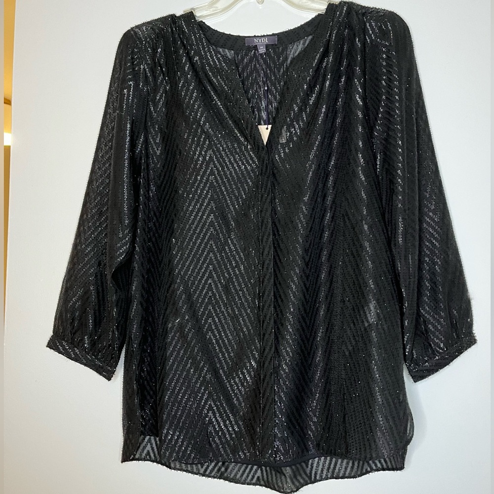 NWT NYDJ Pintuck Black Metallic Top sz M